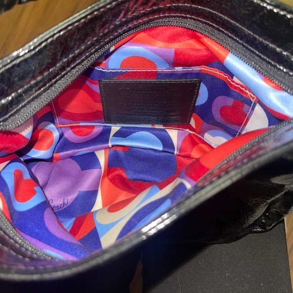 Coach Shiny Black Shoulder Bag - Picture 3 of 3